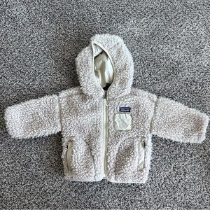 Patagonia baby Retro-X Hoody, size 6-12 months, in new condition
